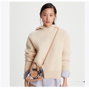 TORY BURCH ELLA PRINTED MINI BAG COLOR; MUSE 2 W/NEW DUST BAG USE TWICE MUCH